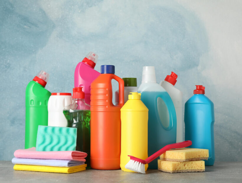 Gdzie najtaniej kupić środki czystości? Poradnik